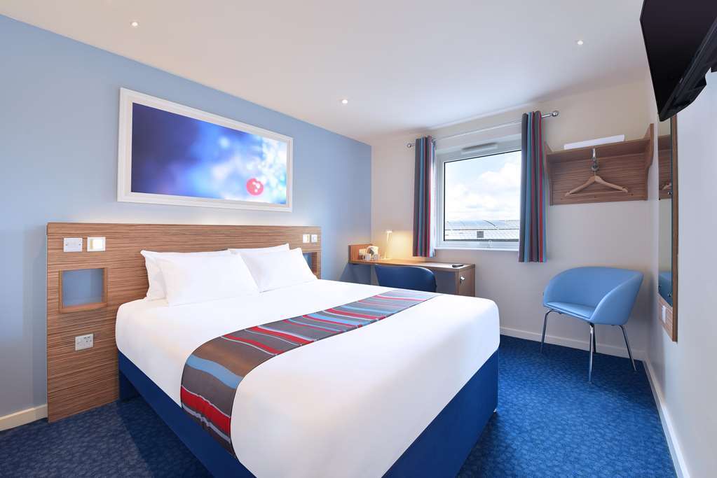 Travelodge Cirencester Pokoj fotografie